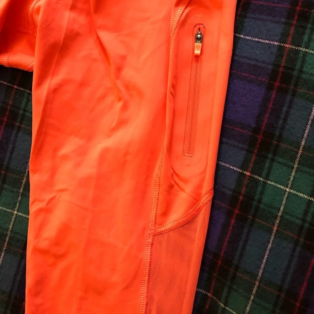 Lululemon Capri leggings - Picture 3 of 6